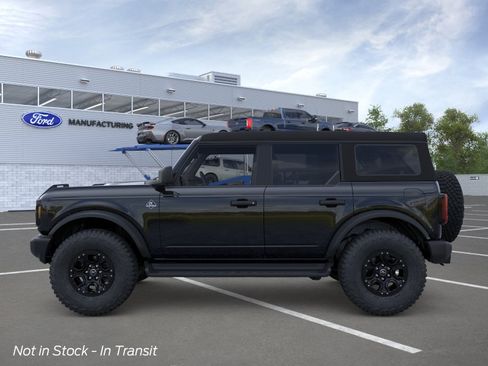 New 2026 Ford Bronco Outer Banks w/ Sasquatch Package AWD/4WD image 3