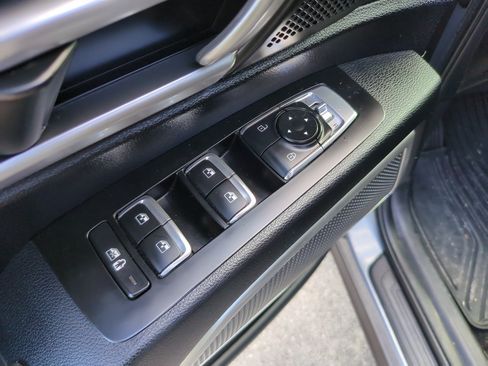 Used 2023 Kia Telluride S FWD image 24