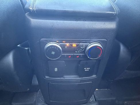 Used 2022 Ford Explorer Limited w/ Limited Technology Package image 12