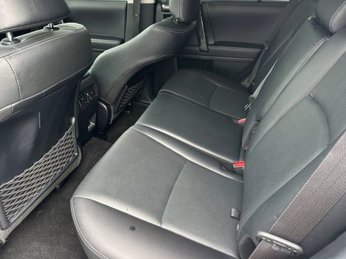 Used 2023 Toyota 4Runner Limited image 12