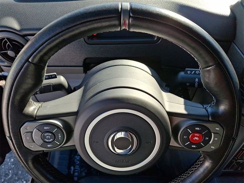 New 2025 INEOS Grenadier image 9