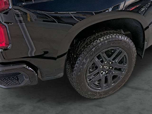 New 2026 Chevrolet Silverado 1500 RST w/ Dark Appearance Package AWD/4WD image 13