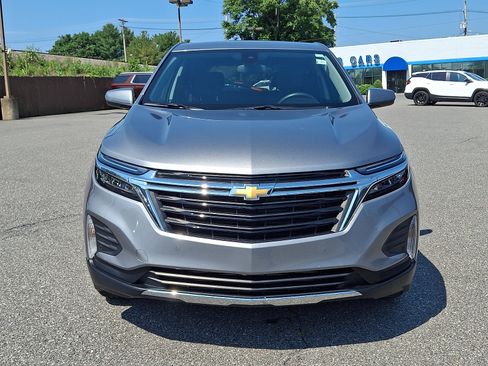 Certified 2024 Chevrolet Equinox LT FWD image 2