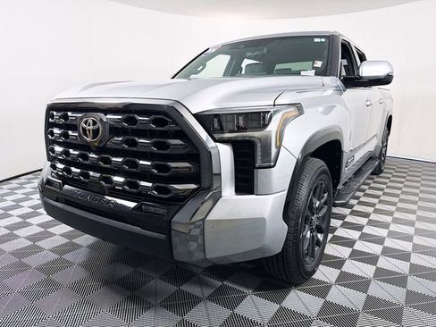 Used 2024 Toyota Tundra Platinum image 3