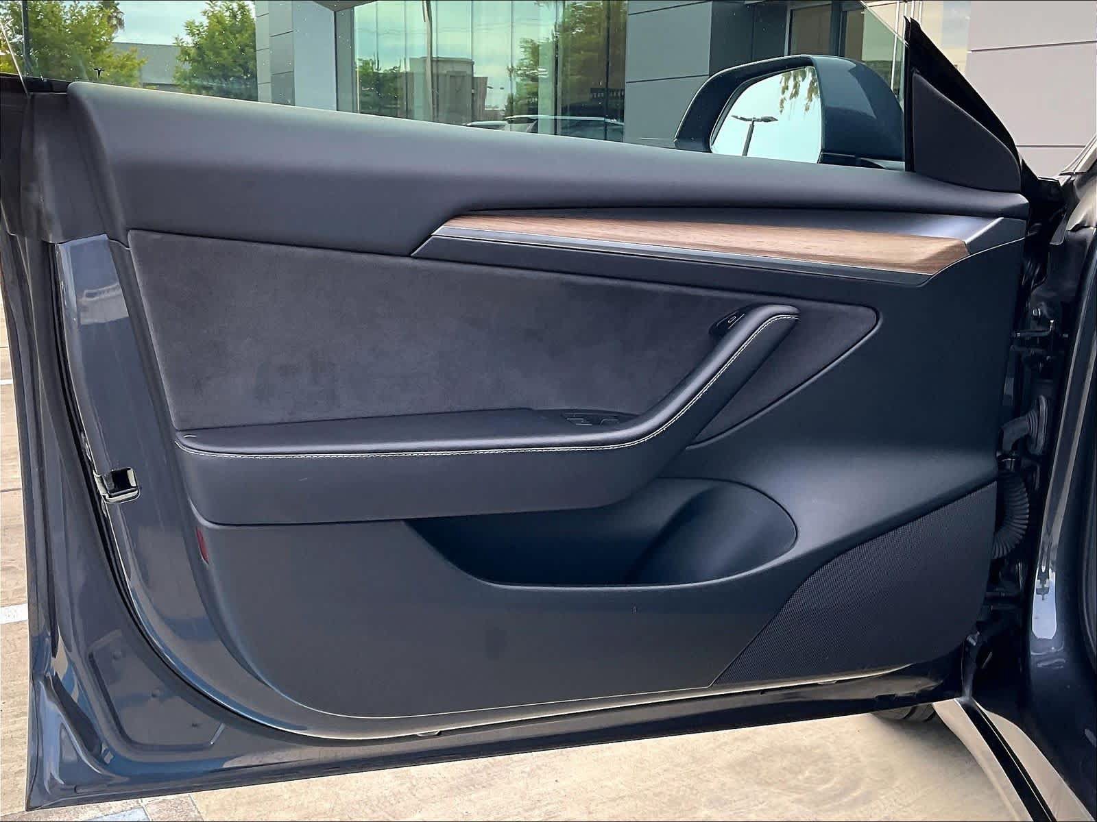 Used 2023 Tesla Model 3 Standard Range RWD image 25
