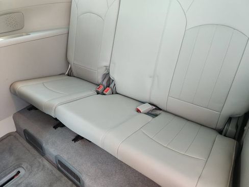 Used 2017 Buick Enclave Leather w/ Enclave Sport Touring Edition FWD image 31