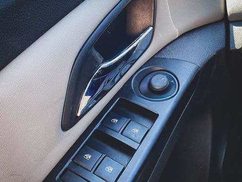 Used 2014 Chevrolet Cruze LT FWD image 5