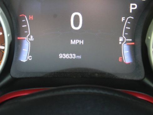 Used 2017 Jeep Compass Trailhawk w/ Navigation Group AWD/4WD image 38