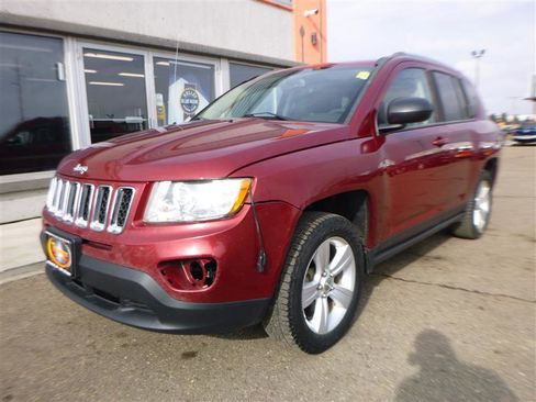 Used 2013 Jeep Compass Latitude w/ Sun/Sound Group image 1