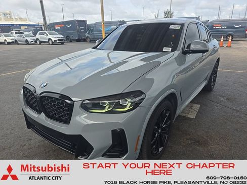 Used 2023 BMW X4 xDrive30i w/ M Sport Package AWD/4WD image 1