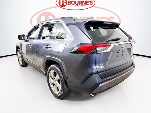 Used 2019 Toyota RAV4 Limited AWD/4WD image 8