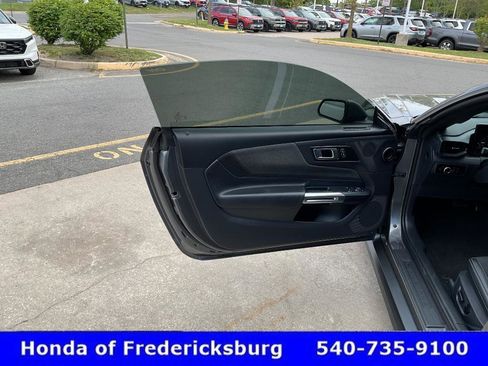Used 2025 Ford Mustang Coupe image 15