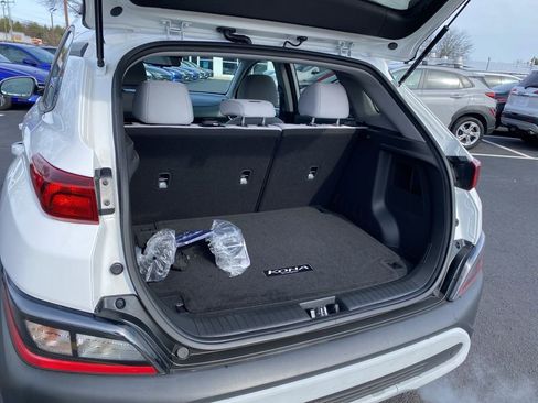 Certified 2023 Hyundai Kona SEL w/ Convenience Package image 16