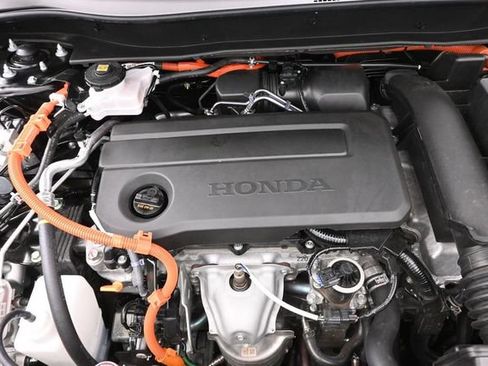 Used 2025 Honda CR-V Sport image 25