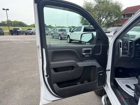 Used 2018 Chevrolet Silverado 1500 LTZ Z71 w/ LTZ Plus Package AWD/4WD image 9