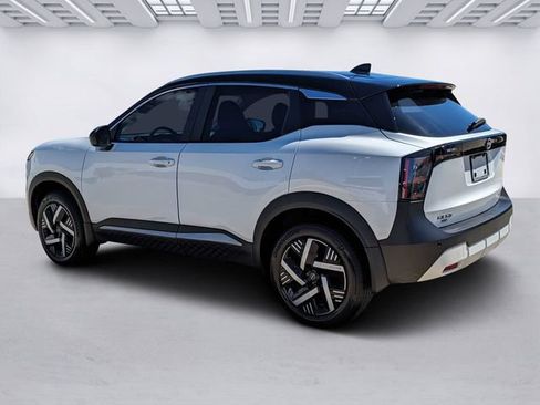 Certified 2026 Nissan Kicks SV w/ SV Premium Package FWD image 6
