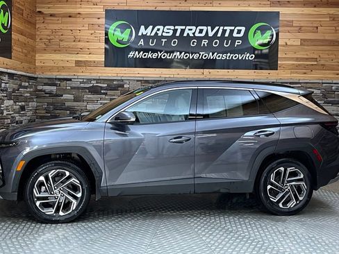 Used 2025 Hyundai Tucson Limited AWD/4WD image 15