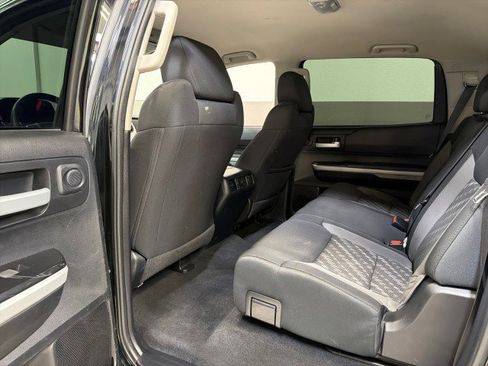 Used 2019 Toyota Tundra SR5 w/ SR5 Upgrade Package image 34