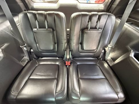 Used 2015 Ford Explorer Sport w/ Equipment Group 401A AWD/4WD image 16