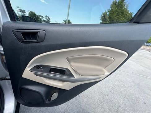 Used 2022 Ford EcoSport S AWD/4WD image 29