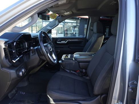 Used 2023 GMC Sierra 1500 Elevation image 23