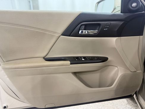 Used 2014 Honda Accord EX-L image 10