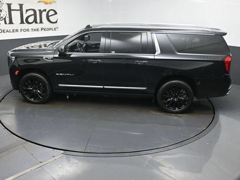 Certified 2023 GMC Yukon XL Denali AWD/4WD image 44