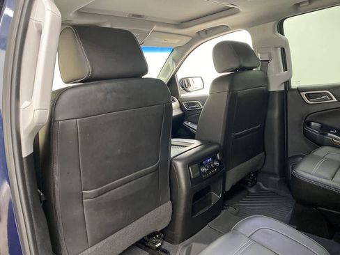 Used 2019 GMC Yukon Denali w/ Open Road Package image 15