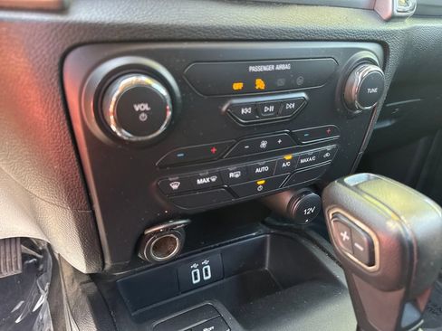 Used 2022 Ford Ranger XLT AWD/4WD image 37