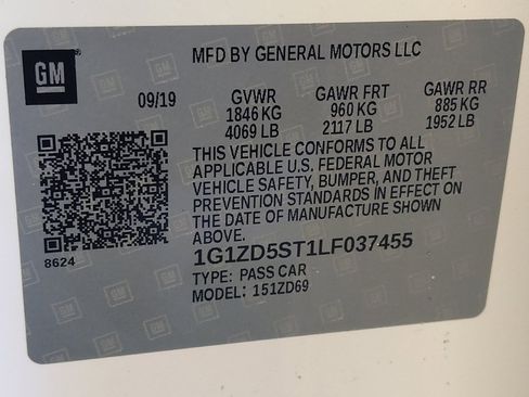 Used 2020 Chevrolet Malibu LT FWD image 33