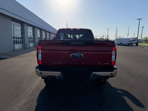 Used 2017 Ford F250 Lariat w/ Lariat Value Package AWD/4WD image 6