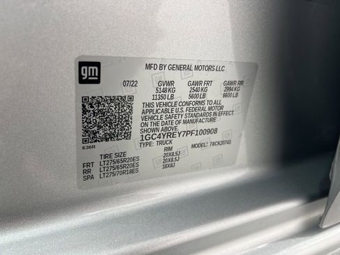 Used 2023 Chevrolet Silverado 2500 High Country w/ Technology Package image 30