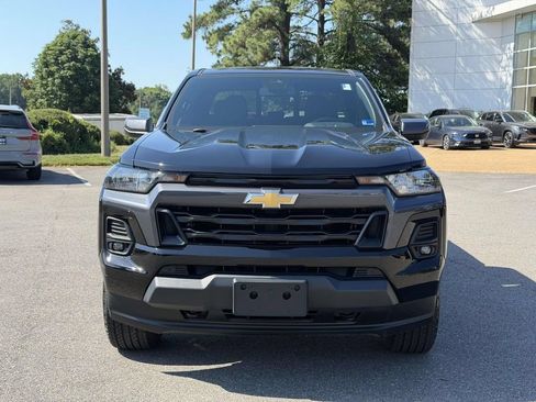 Used 2023 Chevrolet Colorado LT w/ LT Convenience Package II AWD/4WD image 24