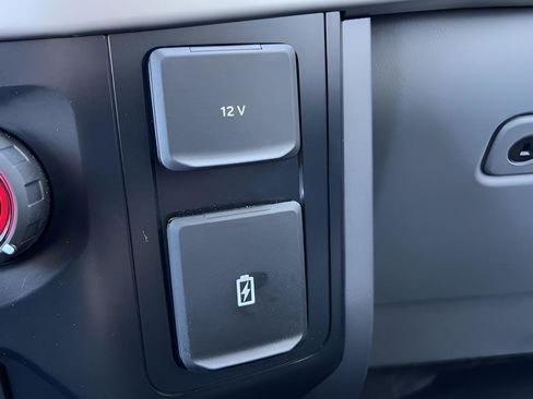 Used 2023 Ford F150 XLT w/ XTR Package image 18