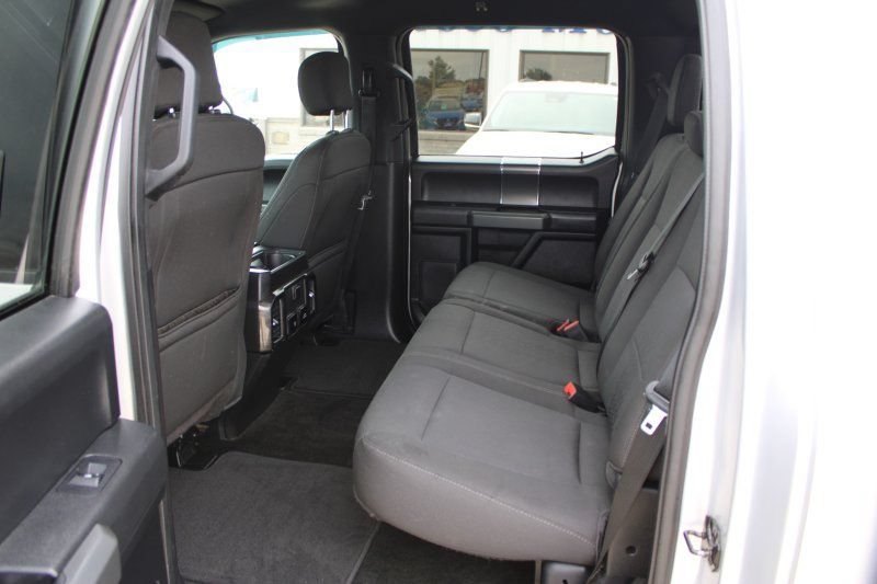 Used 2018 Ford F150 XLT w/ Equipment Group 302A Luxury AWD/4WD image 10