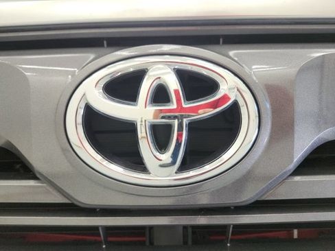 Certified 2025 Toyota Tundra Limited w/ Power Package AWD/4WD image 11