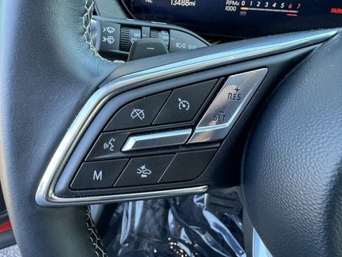 Certified 2025 Buick Envision Sport Touring image 18