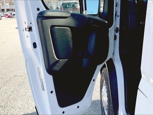 New 2025 RAM ProMaster 2500 w/ Power Group image 26