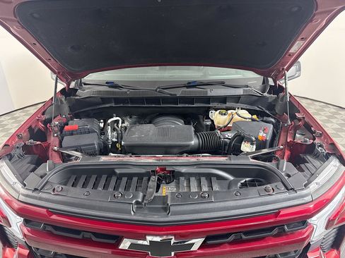 Used 2023 Chevrolet Silverado 1500 RST AWD/4WD image 39