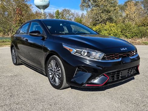 Used 2022 Kia Forte GT-Line w/ GT-Line Technology Package image 32