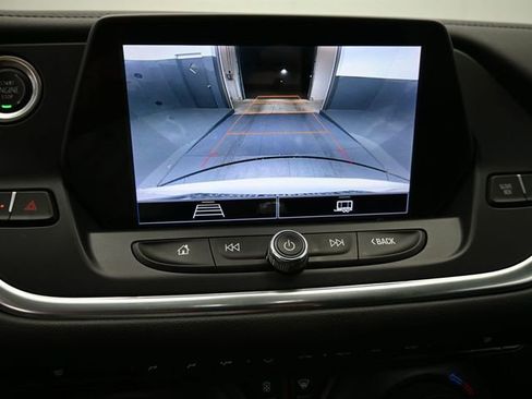 Used 2022 Chevrolet Blazer LT image 41