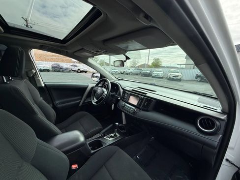 Used 2016 Toyota RAV4 XLE image 12