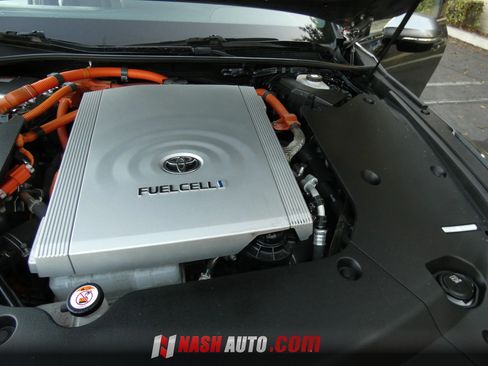 Used 2023 Toyota Mirai w/ Advanced Technology Package RWD image 67