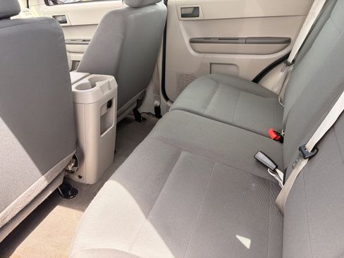 Used 2012 Ford Escape XLS FWD image 15