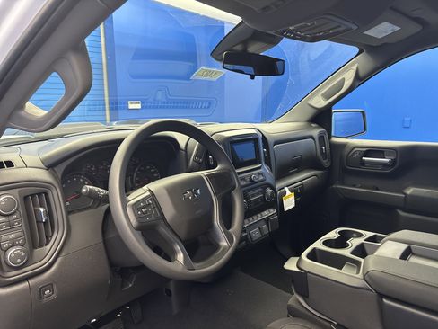 New 2026 Chevrolet Silverado 1500 Custom Trail Boss w/ Dark Appearance Package image 11