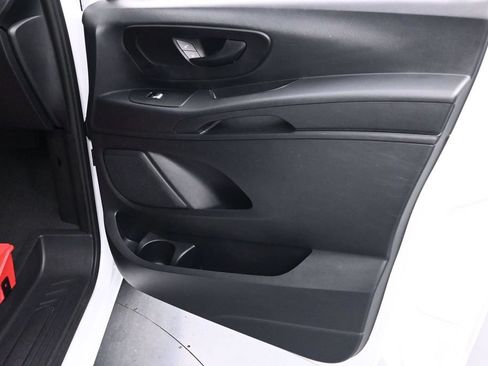Used 2019 Mercedes-Benz Metris image 17
