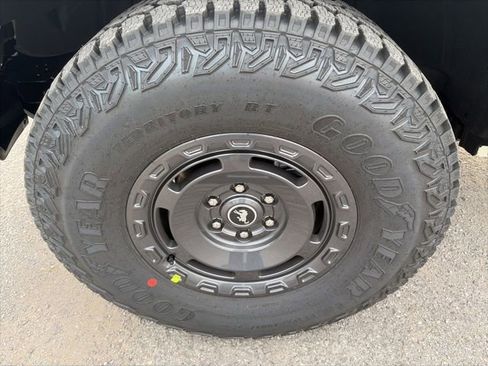 New 2025 Ford Bronco 2-Door w/ Sasquatch Package image 10