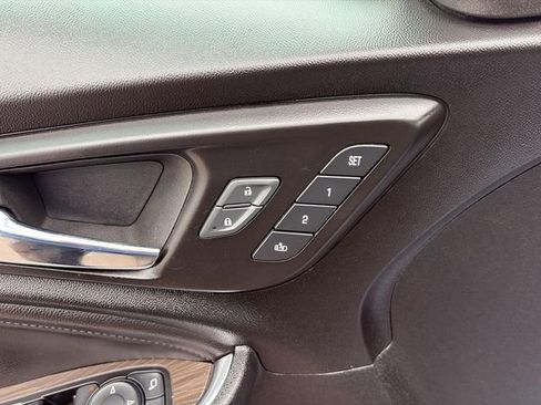 Used 2024 Chevrolet Malibu LT FWD image 14