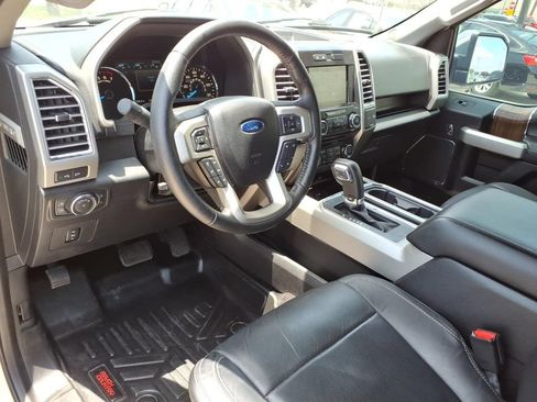 Used 2015 Ford F150 Lariat AWD/4WD image 13