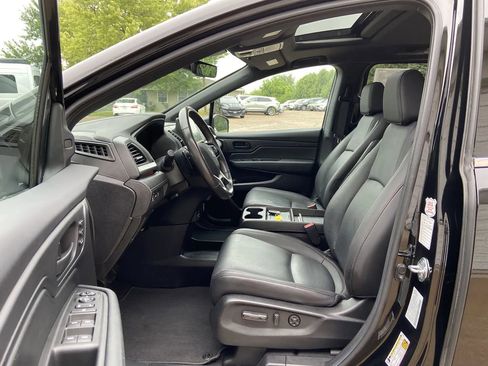 Used 2025 Honda Odyssey Sport-L image 11